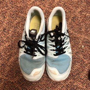 Nike Free 5.0 Tennis Shoes